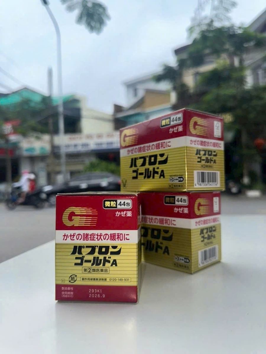 Bột uống trị cảm cúm Taisho Pabron Gold A Nhật Bản (44 gói)