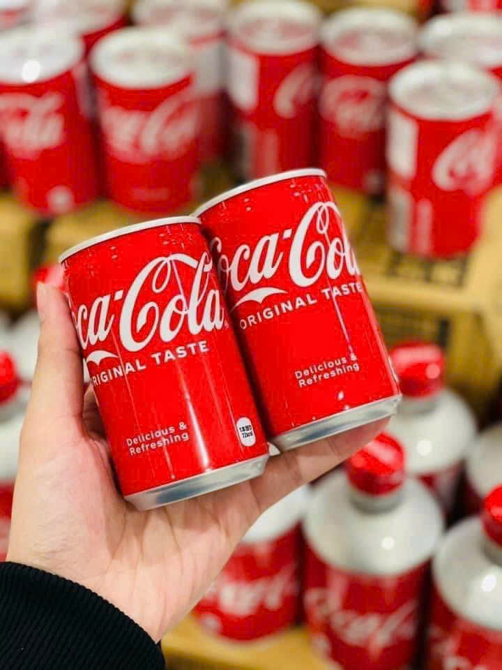 Coca Cola mini Nhật Bản (thùng 30 lon x 160ml)