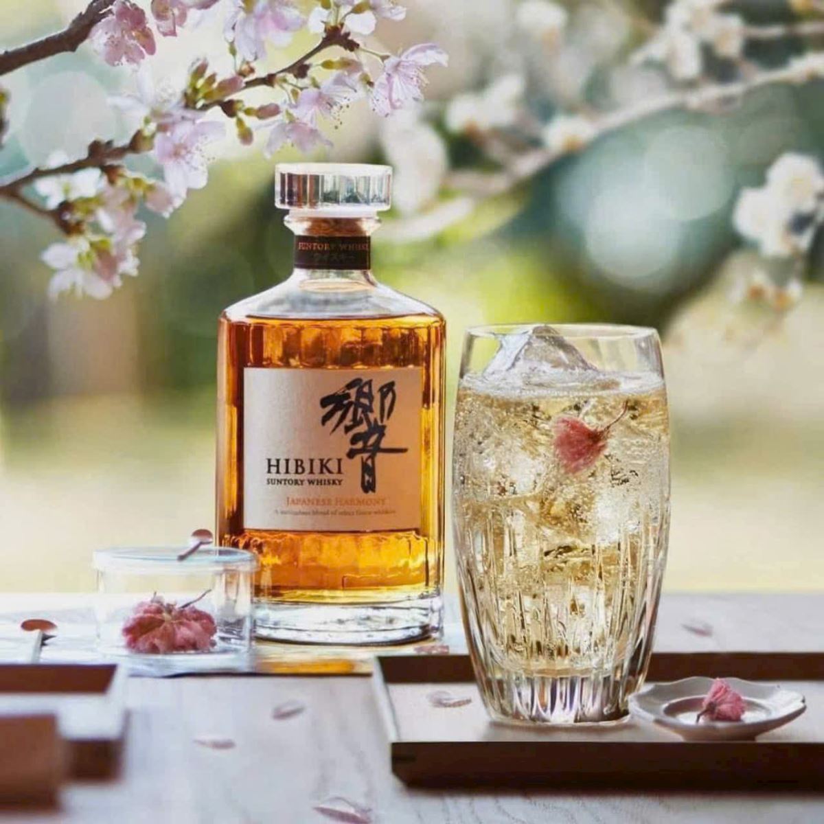 Rượu HIKIBI SUNSTORY WHISKY Nhật Bản 700ml 